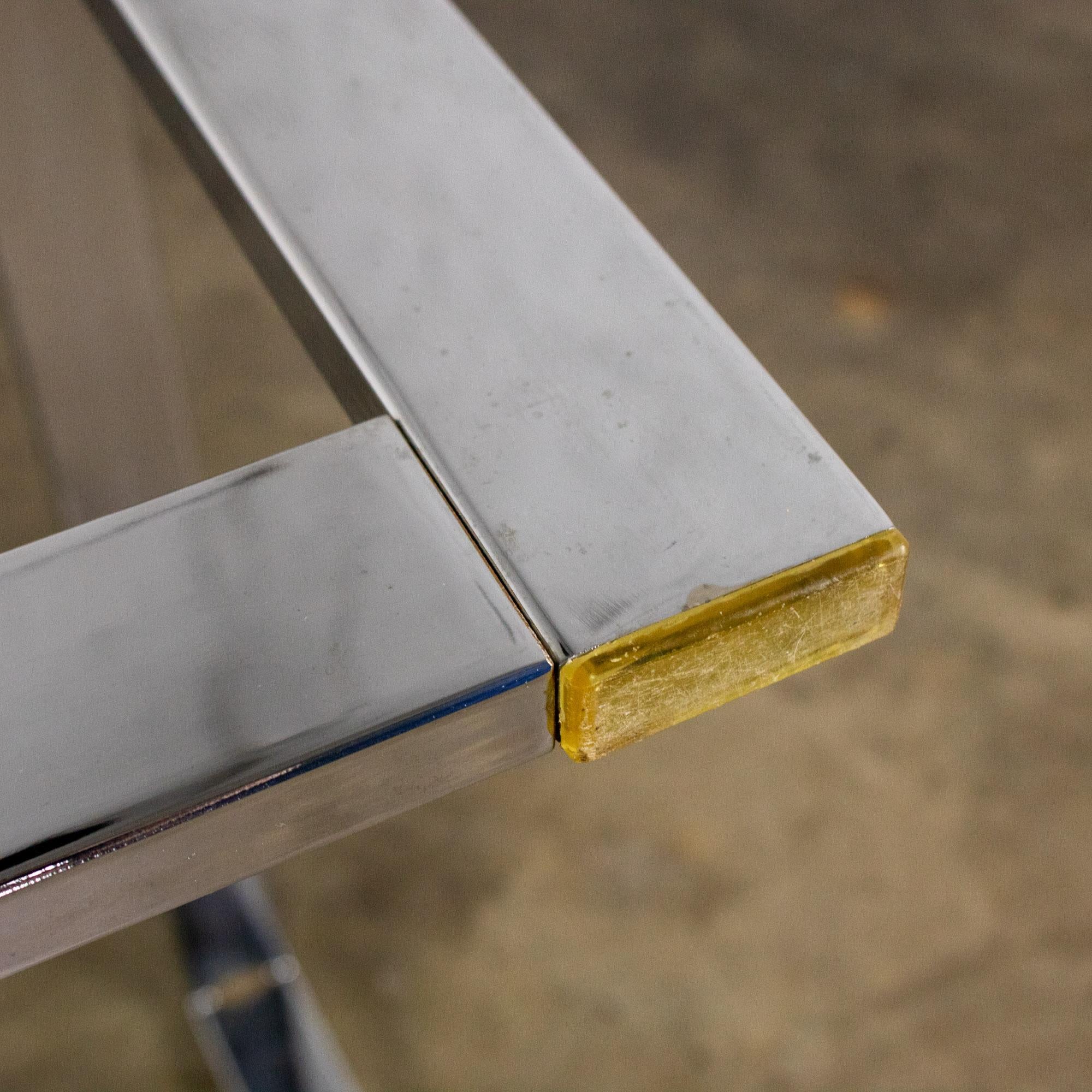 MCM to Modern Großer Couchtisch Chromrohrgestell mit Kufenfuß und Glasplatte im Angebot 7