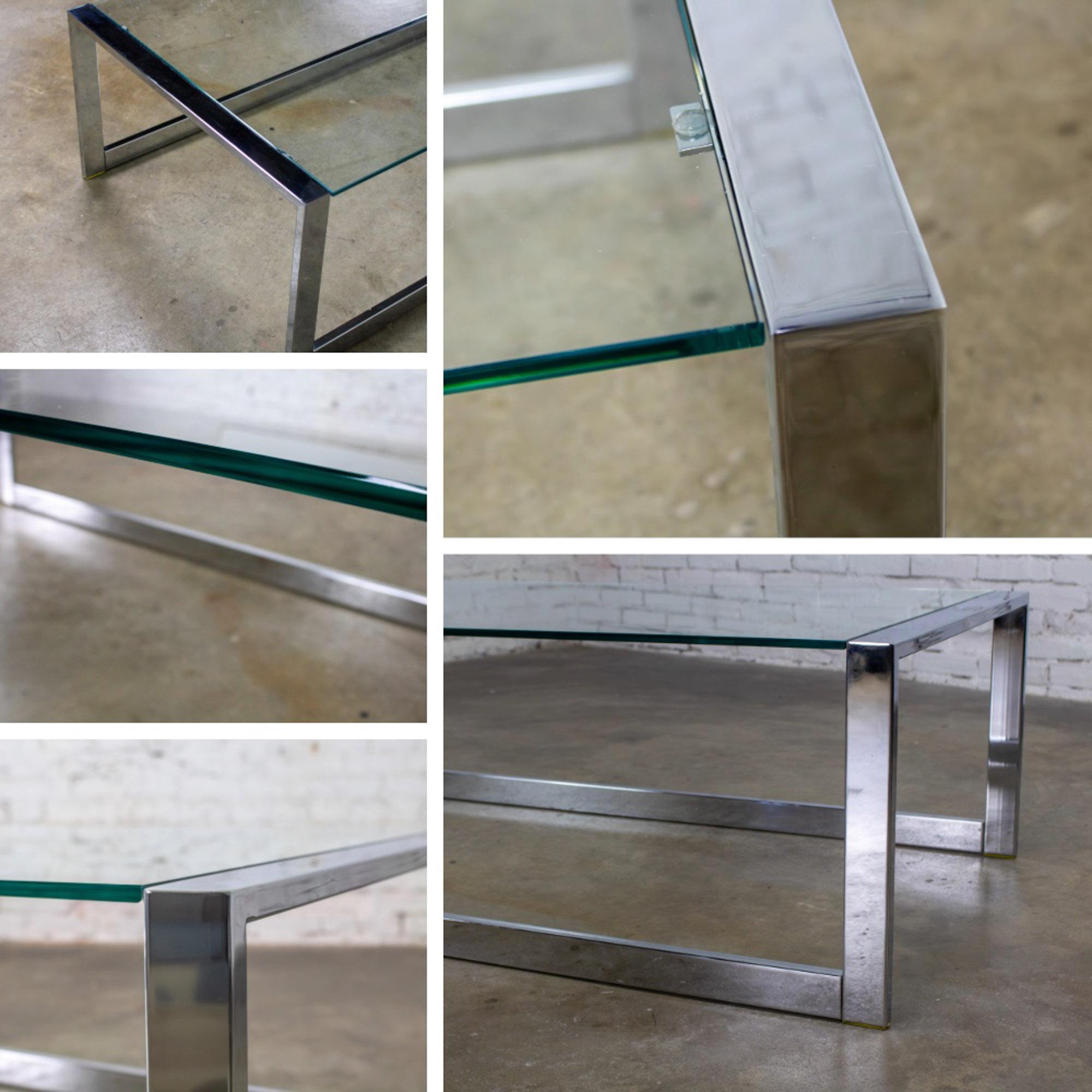 MCM to Modern Großer Couchtisch Chromrohrgestell mit Kufenfuß und Glasplatte im Angebot 8