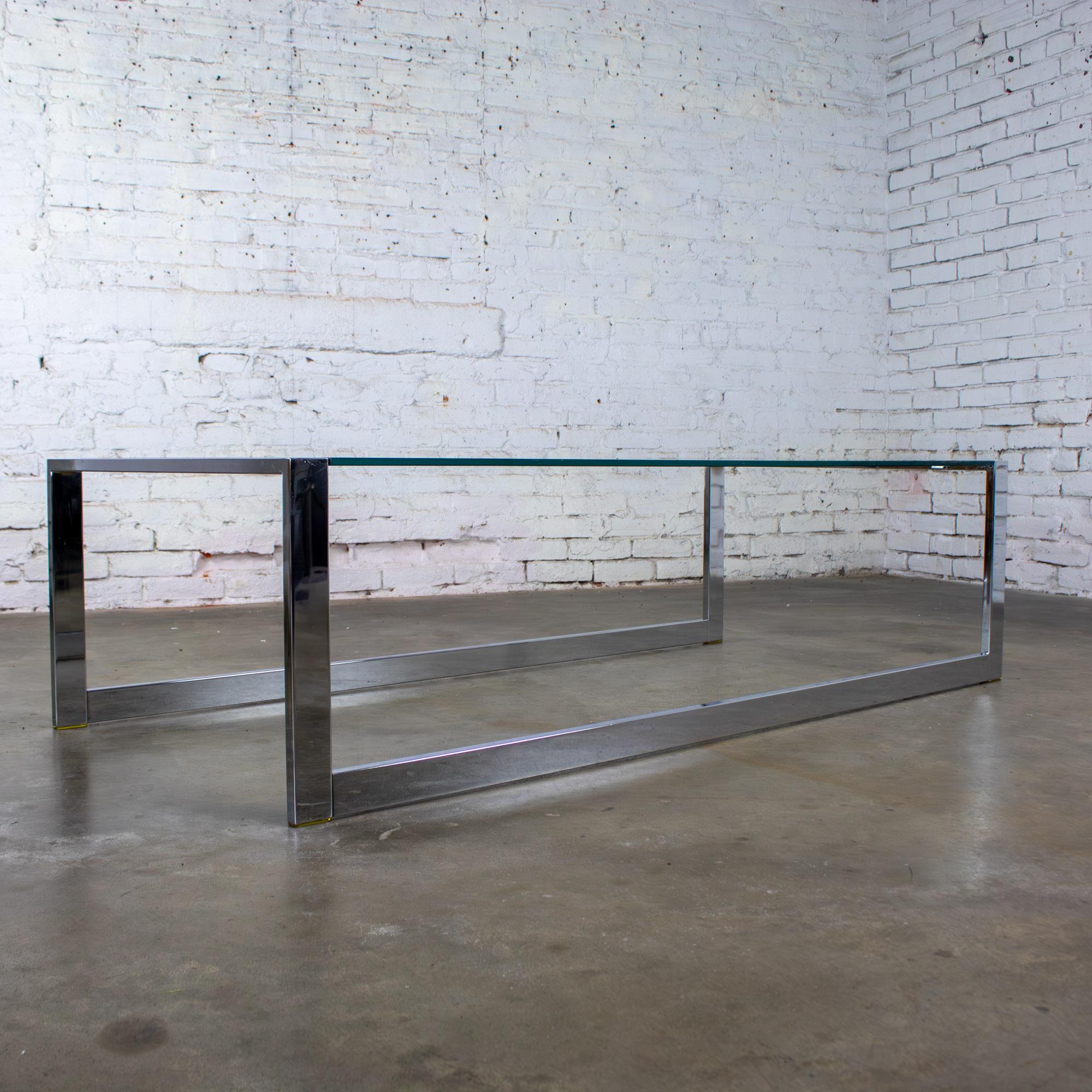 MCM to Modern Großer Couchtisch Chromrohrgestell mit Kufenfuß und Glasplatte im Angebot 10