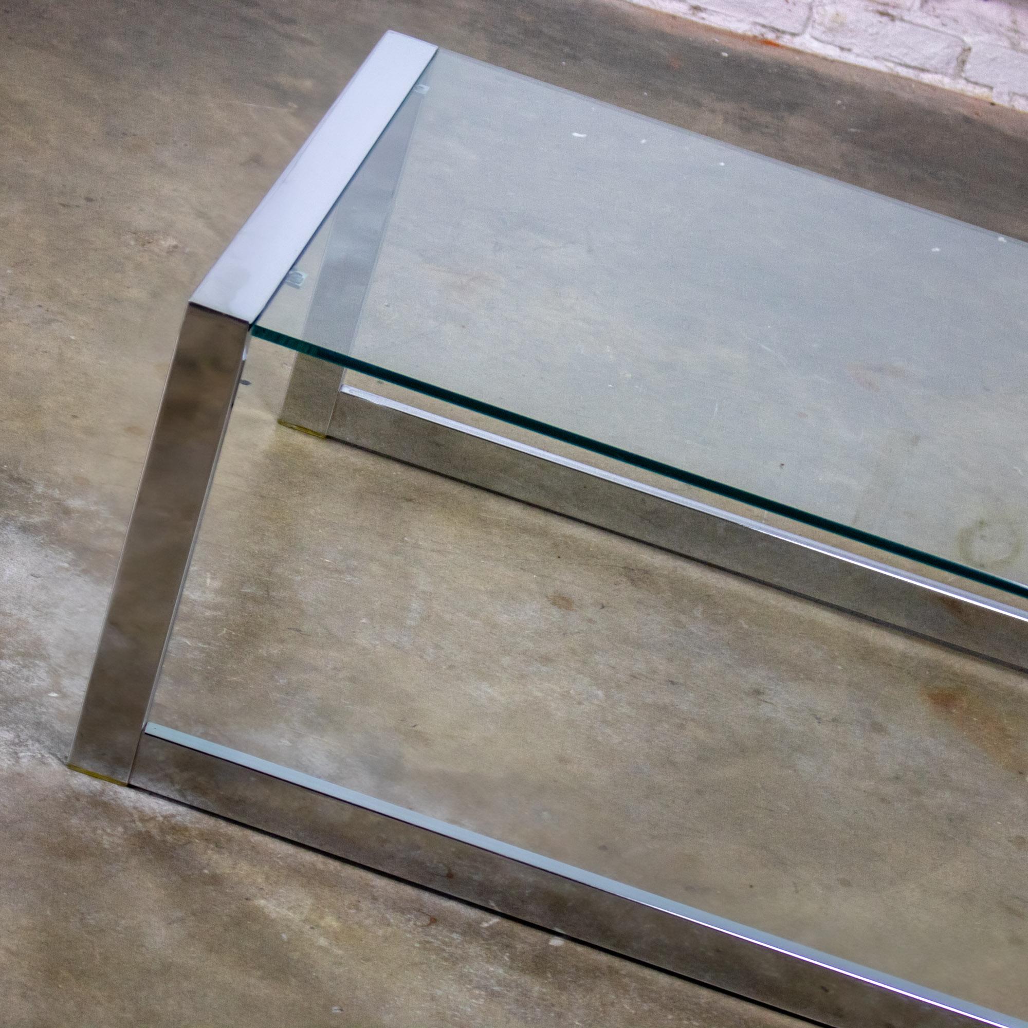 MCM to Modern Großer Couchtisch Chromrohrgestell mit Kufenfuß und Glasplatte im Angebot 2