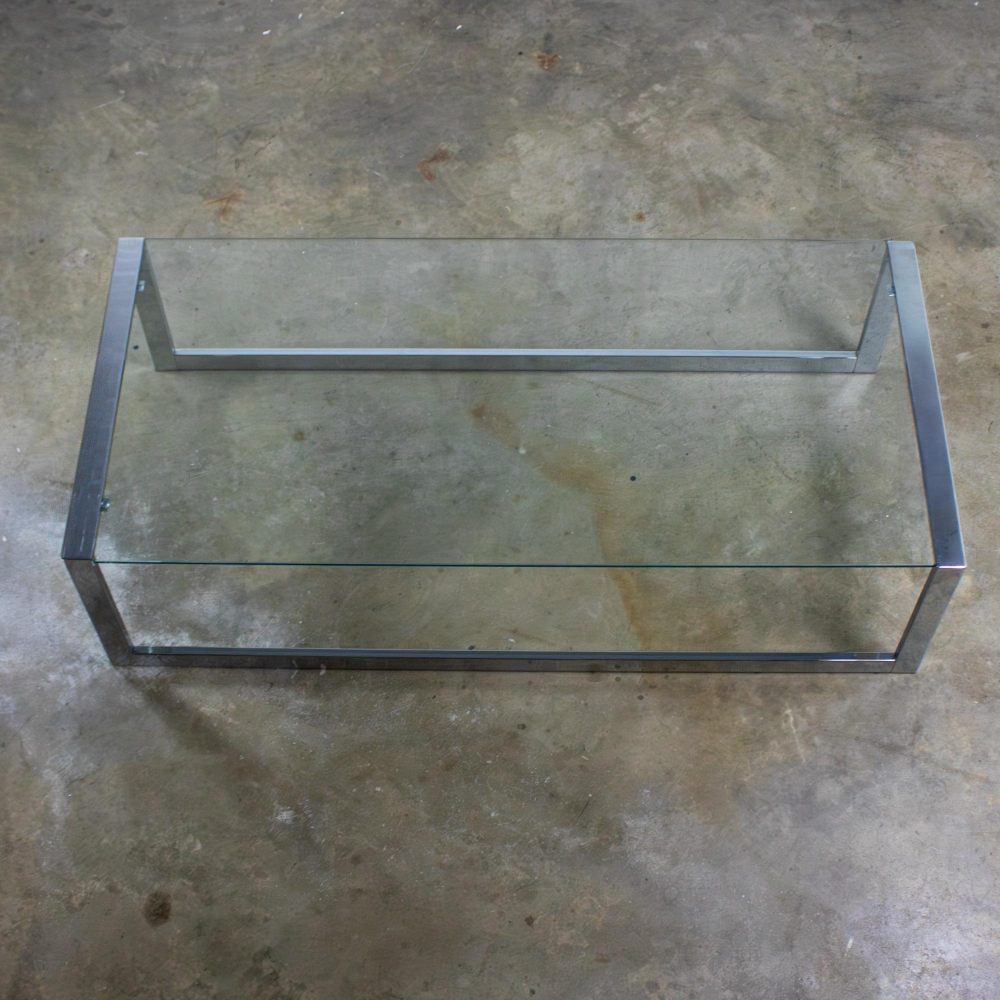 MCM to Modern Großer Couchtisch Chromrohrgestell mit Kufenfuß und Glasplatte im Angebot 3