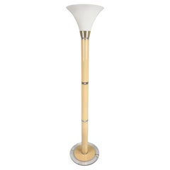 Lampadaire Torchière MCM en verre blanc dépoli et lucite d'après Karl Springer