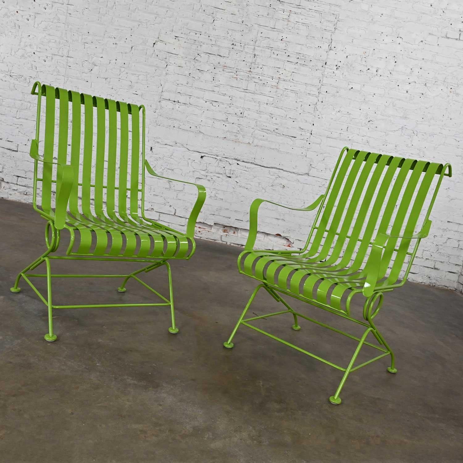 MCM Tropical Leaf Green Painted Metal Outdoor Slatted Springer Chairs a Pair For Sale 4