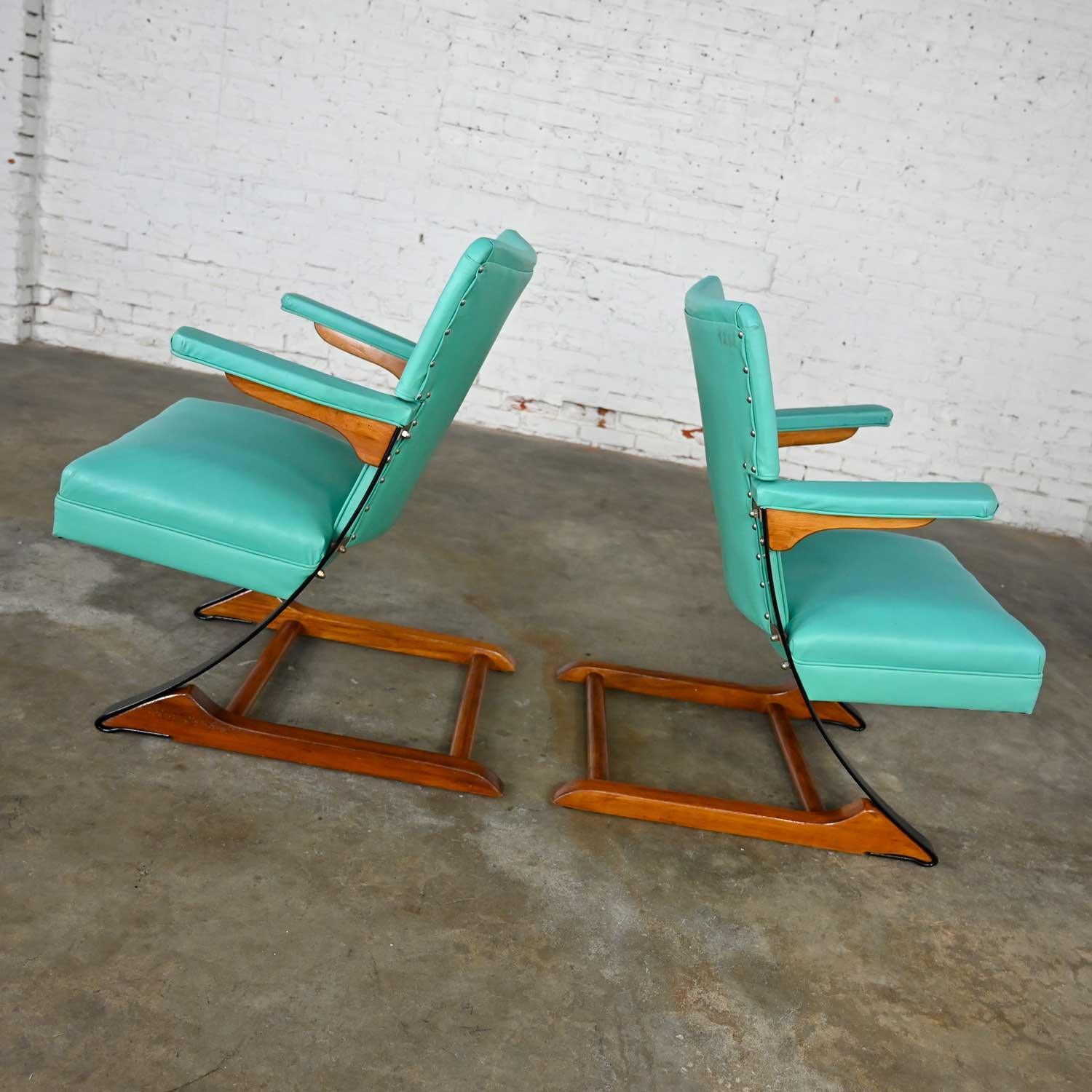 rok back chair
