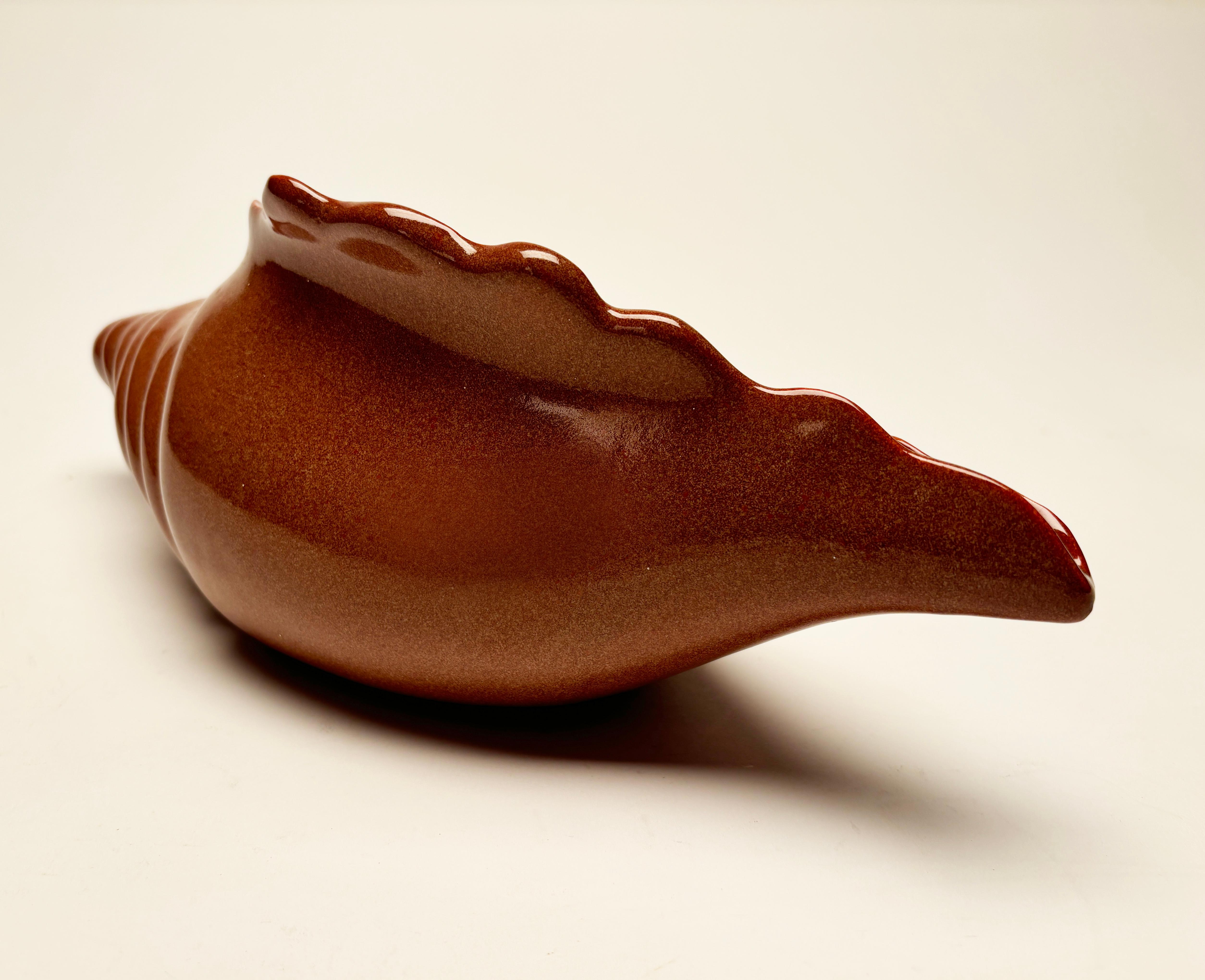 MCM Van Briggle Coquille de Conque en Citrouille Bon état - En vente à Louisville, KY