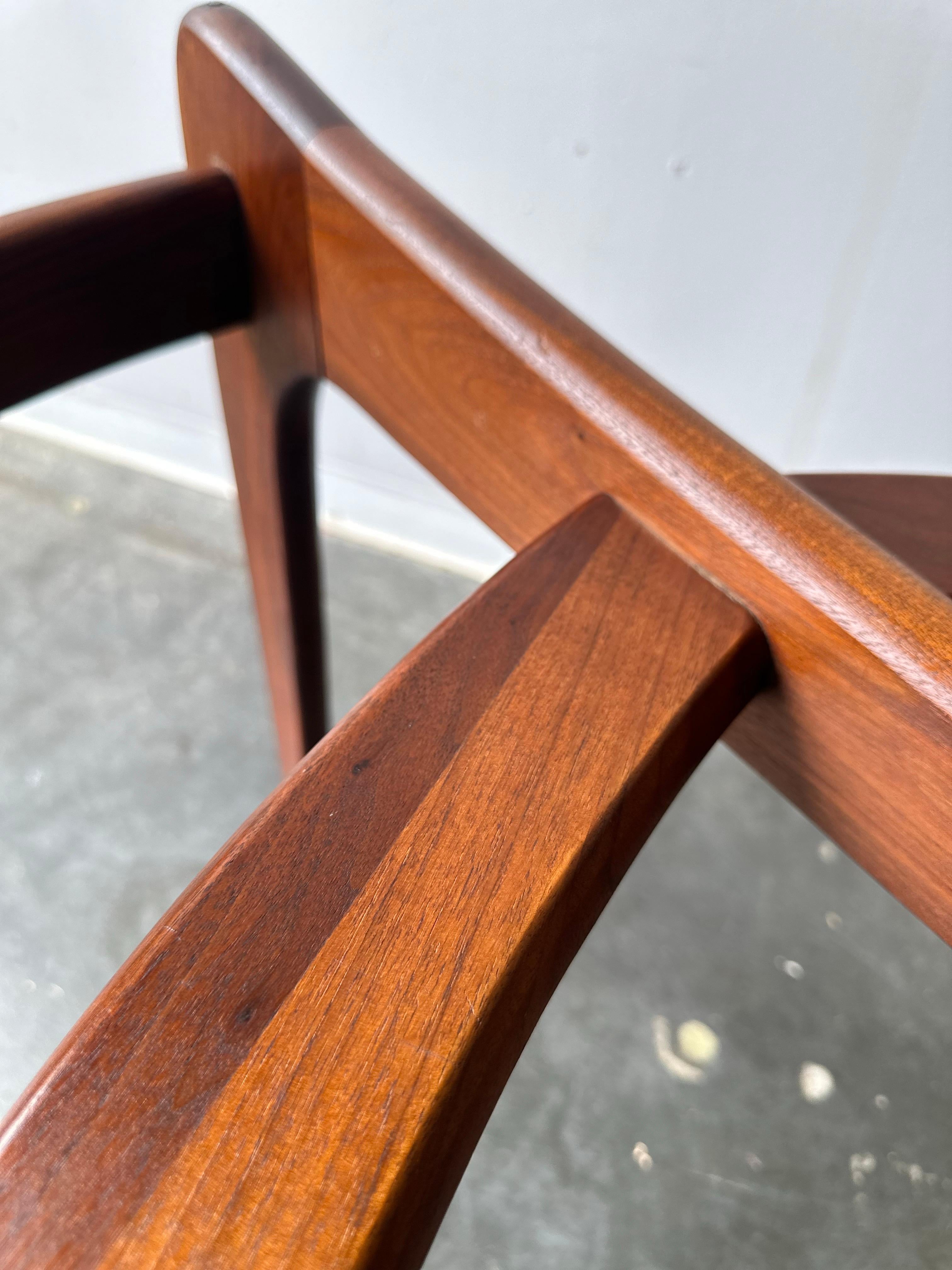 MCM Vintage Adrian Pearsall Compass Walnut & Glass dining table For Sale 1