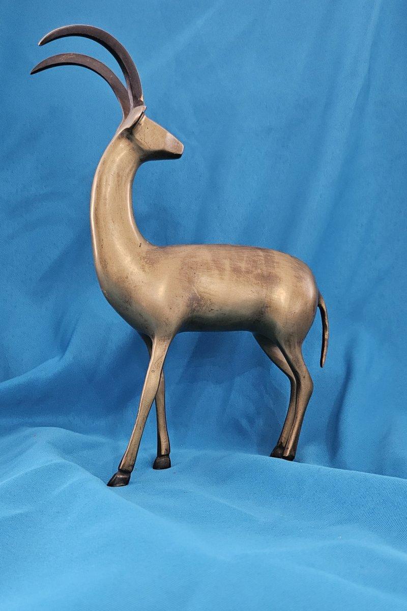 10.5 Inch MCM Brass Antelope Sculpture Loet Vanderveen Style - CLOSING SALE
*****NOTICE : NOTRE BOUTIQUE 1ST DIBS FERME À LA FIN DU MOIS DE MAI*****
(Nous ne pensons pas qu'il s'agisse d'une œuvre de Vanderveen)
Voici une autre sculpture moderne du