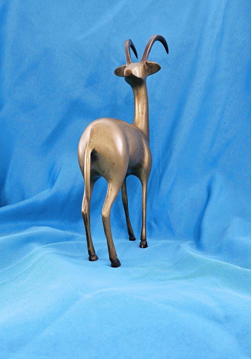 10.5 Inch MCM Brass Antelope Sculpture Loet Vanderveen Style - CLOSING SALE en vente 1