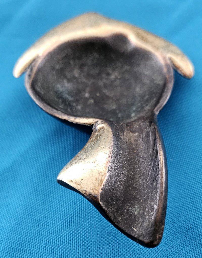 MCM / Vintage Brass (or Bronze?) Stylized Fish Shaped Ashtray In Good Condition For Sale In Warrenton, OR