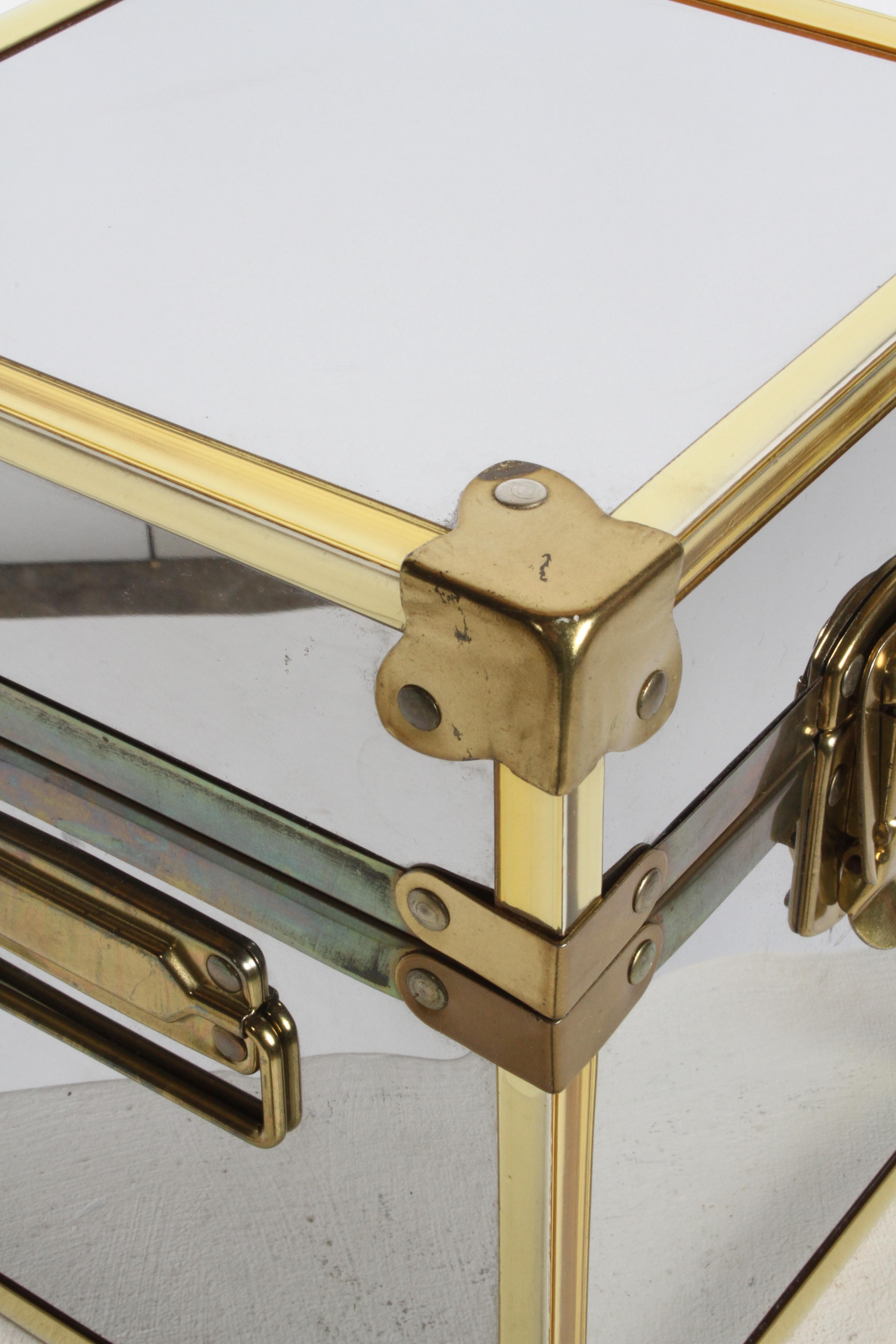 MCM Vintage Kampagnentruhe aus Chrom und Messing, Tuck Trunk Bar-Eiskübel, 1970er Jahre im Angebot 1