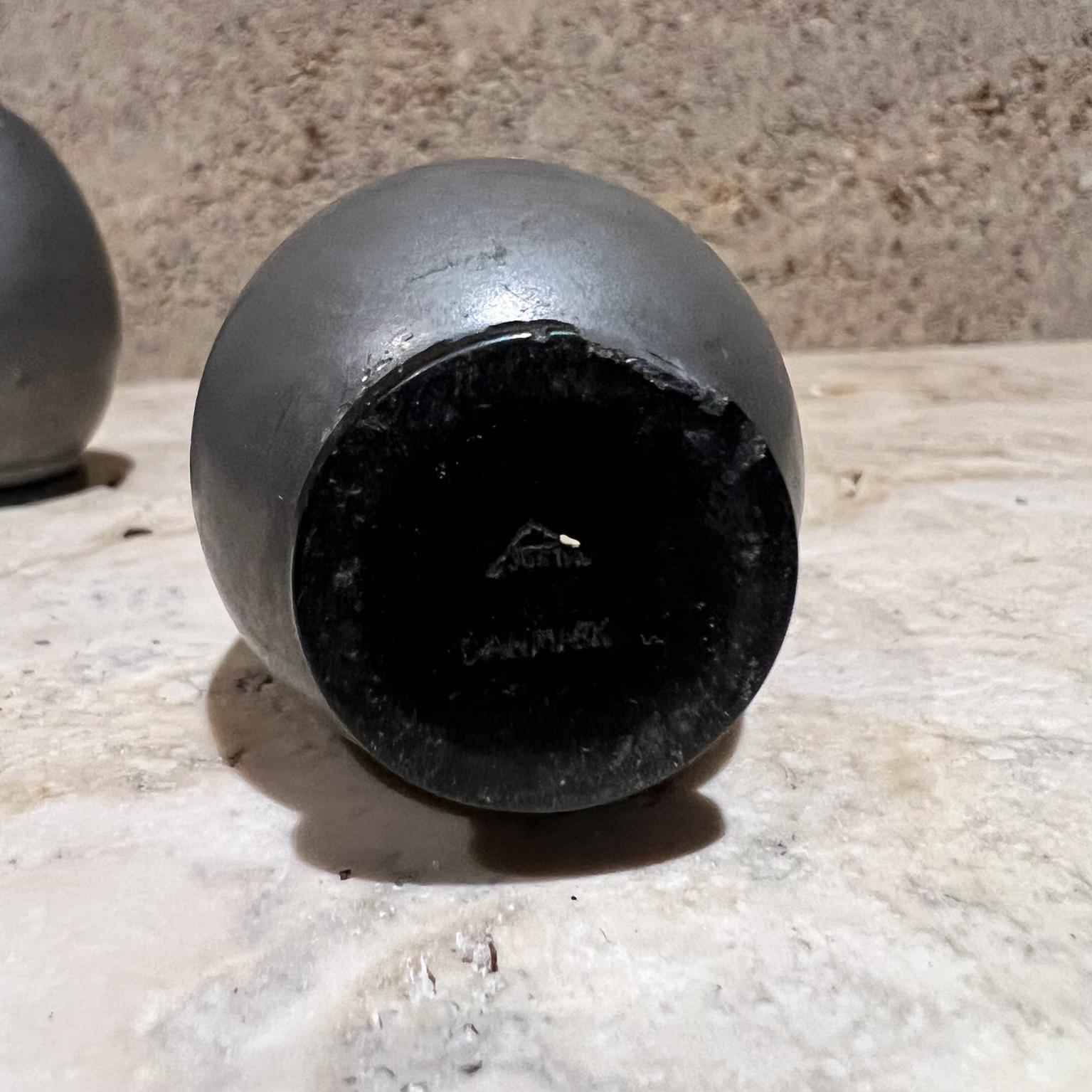 1940s Just Andersen Salière et Poivrière en étain Danmark en vente 2