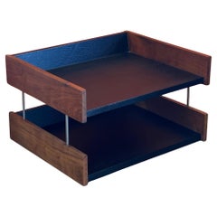 Porte-lettres double en noyer et Naugahyde MCM