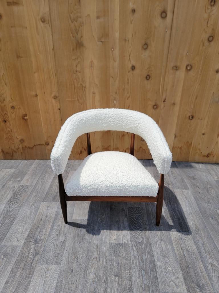 MCM Walnut Barrel Back Lounge Chair Newly Upholstered in Natural Boucle In Good Condition In Chicago, IL