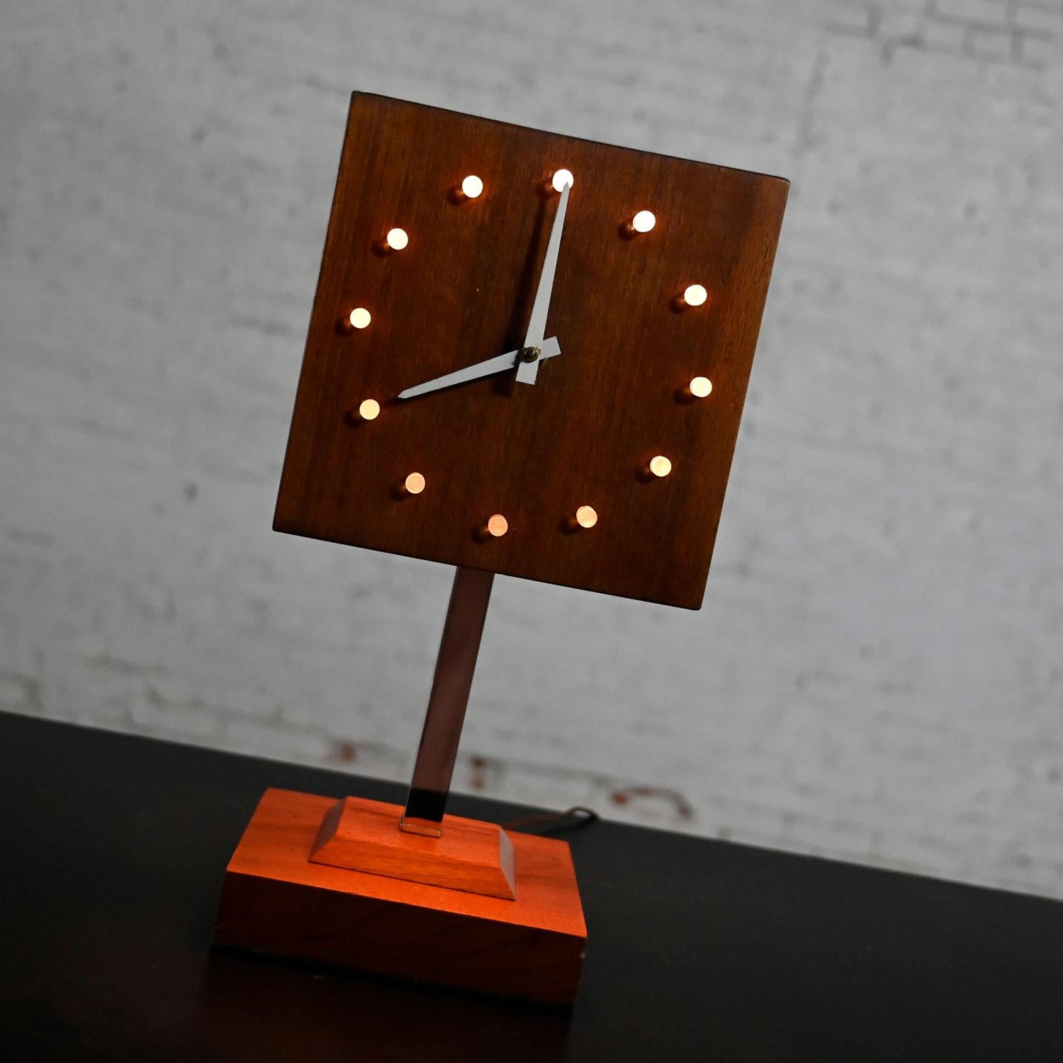 MCM Walnut & Chrome Cube Clock Lamp by V. H. Woolums Style Howard Miller Clocks 4