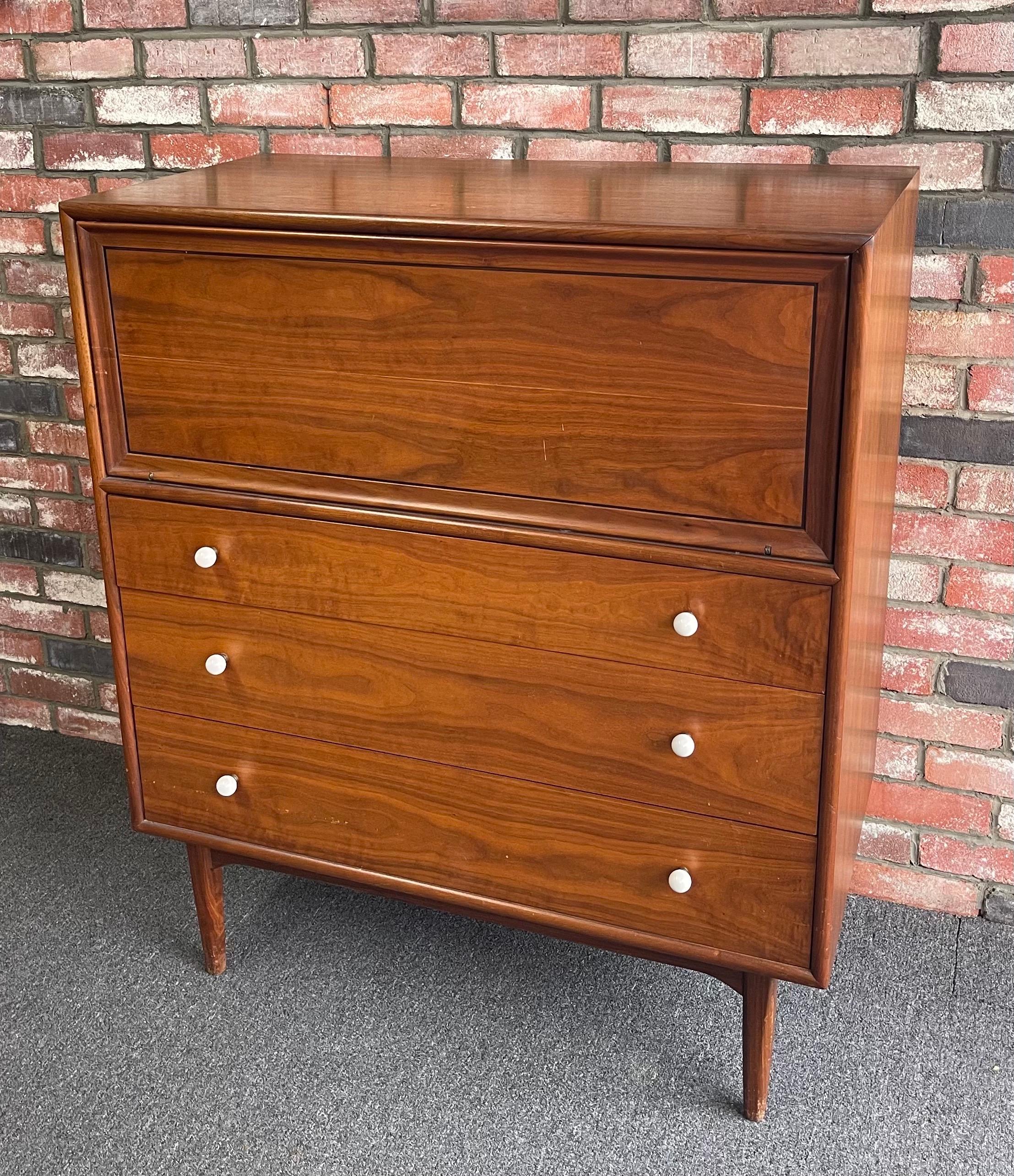 Fabulous MCM five drawer highboy walnut dresser designed by Kipp Stewart and Stewart MacDougall for Drexel’s 