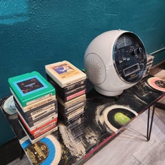 MCM Weltron 2001 8-Track Tape Player (200 tapes avail) ( lk eames )