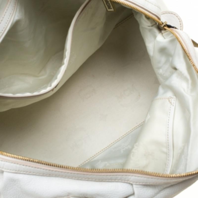 De las mujeres MCM Cartera con borla de piel blanca en venta