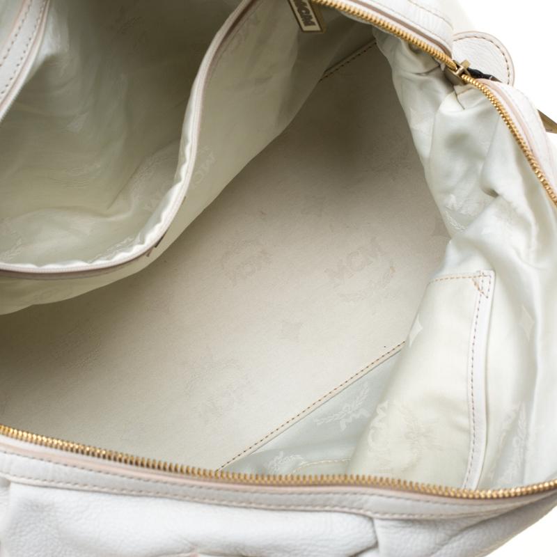 MCM White Leather Tassel Satchel In Good Condition For Sale In Dubai, Al Qouz 2