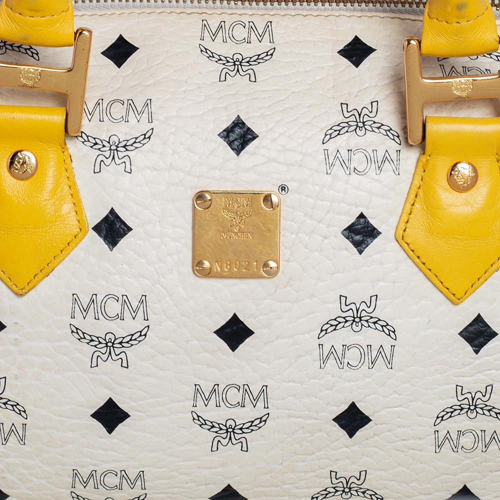 MCM White/Yellow Visetos Leather Small Heritage Boston Bag In Good Condition In Dubai, Al Qouz 2