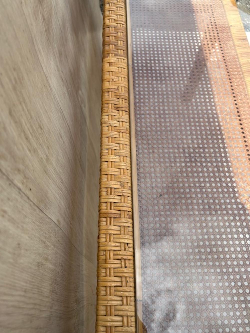 MCM Woven Rattan & Glass Two-Tier Console Table & Wall Mirror Set, Italy, 1970 For Sale 3