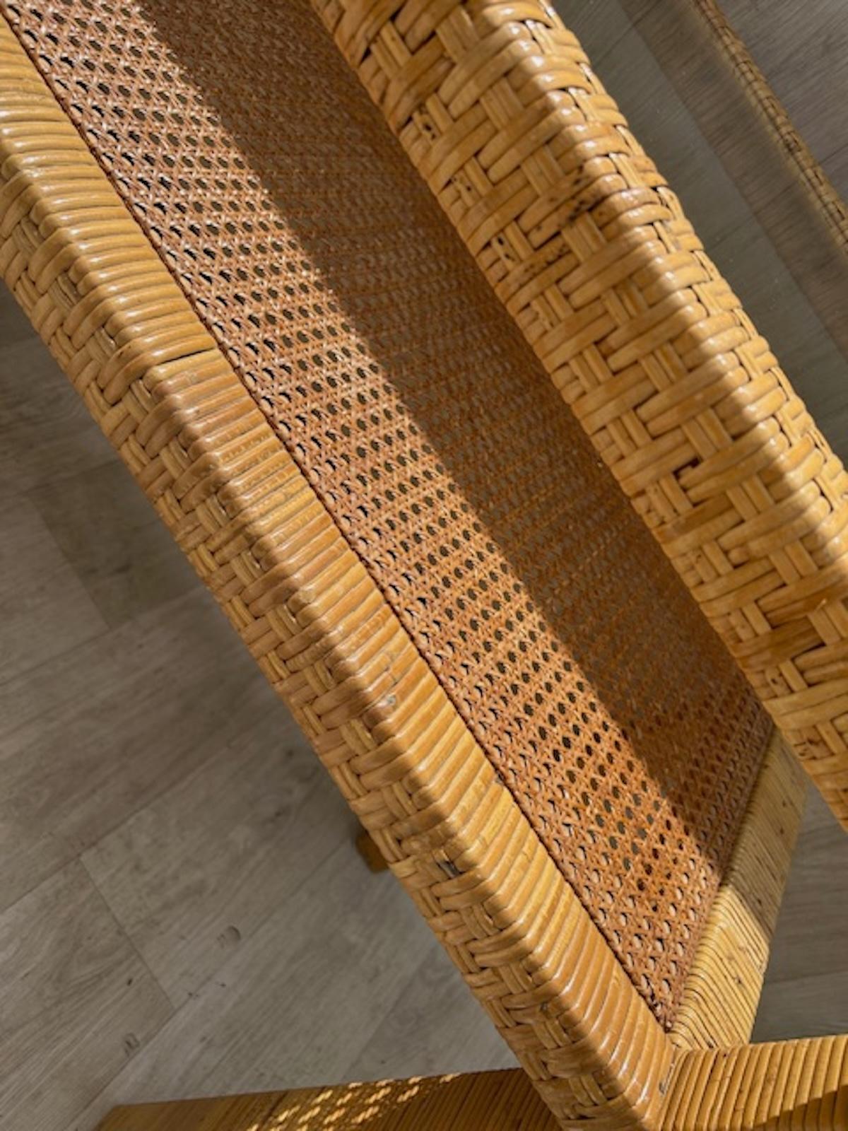 MCM Woven Rattan & Glass Two-Tier Console Table & Wall Mirror Set, Italy, 1970 For Sale 5