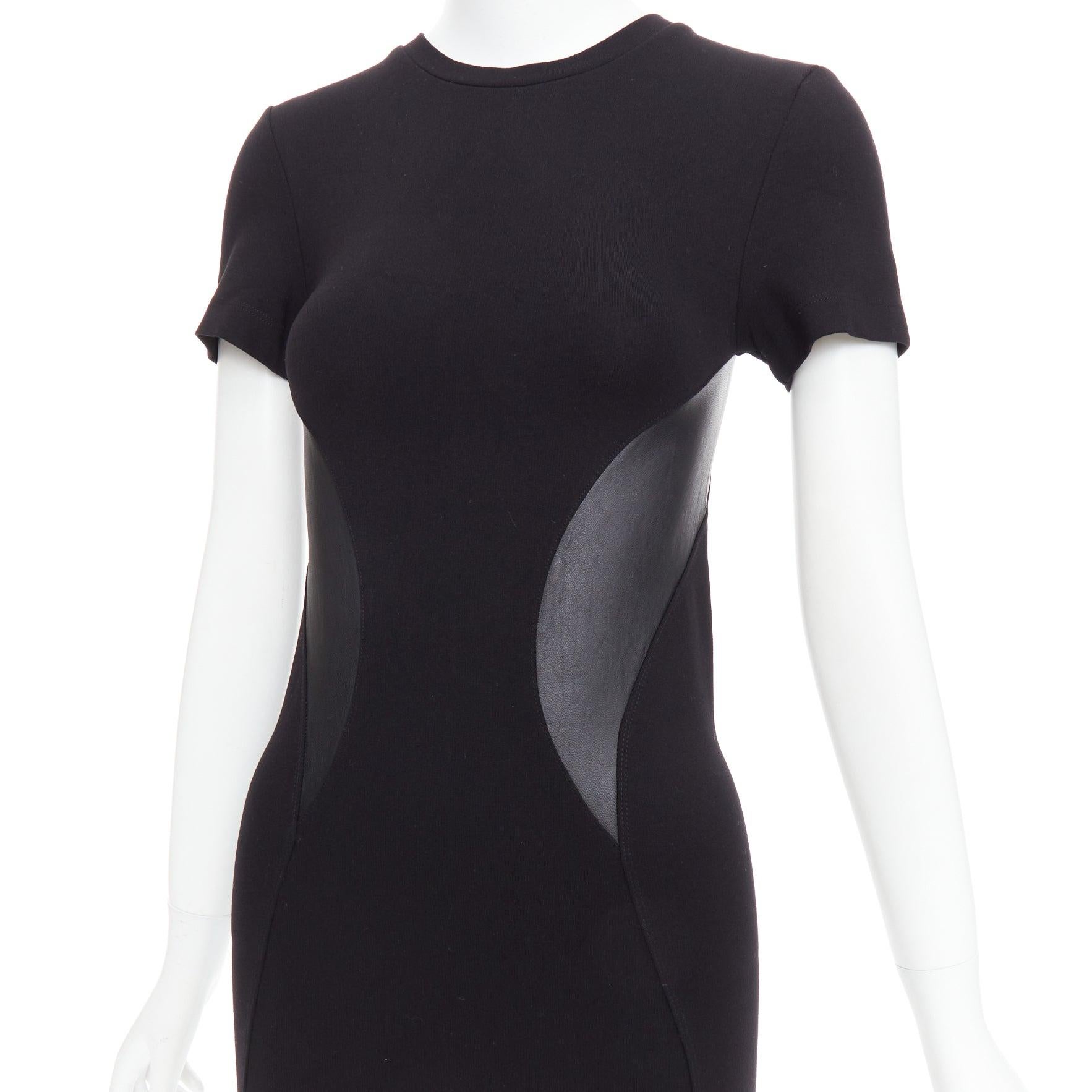 MCQ ALEXANDER MCQUEEN vestido bodycon ajustado con paneles de cuero negro S
Referencia: JACG/A00240
Marca: McQ Alexander McQueen
Colección: MCQ
Material: Rayón, Mezcla, Cuero
Color: Negro
Patrón: Sólido
Cierre: cremallera
Forro: Tejido