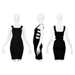 McQ By Alexander McQueen Mini Vestido Recortado Negro