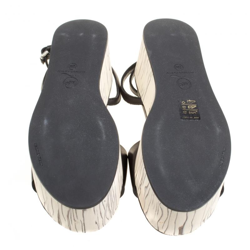 Beige McQ by Alexander McQueen Black Leather Wooden Platform Ankle Wrap Sandals Size 3