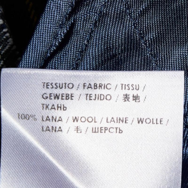 McQ by Alexander McQueen Pantaloni a pieghe in lana tartan verde S In condizioni ottime in vendita a Dubai, Al Qouz 2