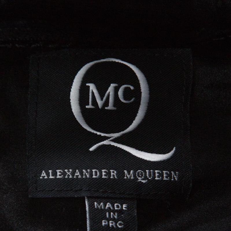 McQ by Alexander McQueen Moss Green and Black Feather Printed Strapless Dress M In Good Condition In Dubai, Al Qouz 2