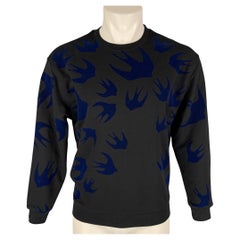 McQ Alexander McQueen Taille XS Sweat-shirt en coton élasthanne imprimé noir et bleu
