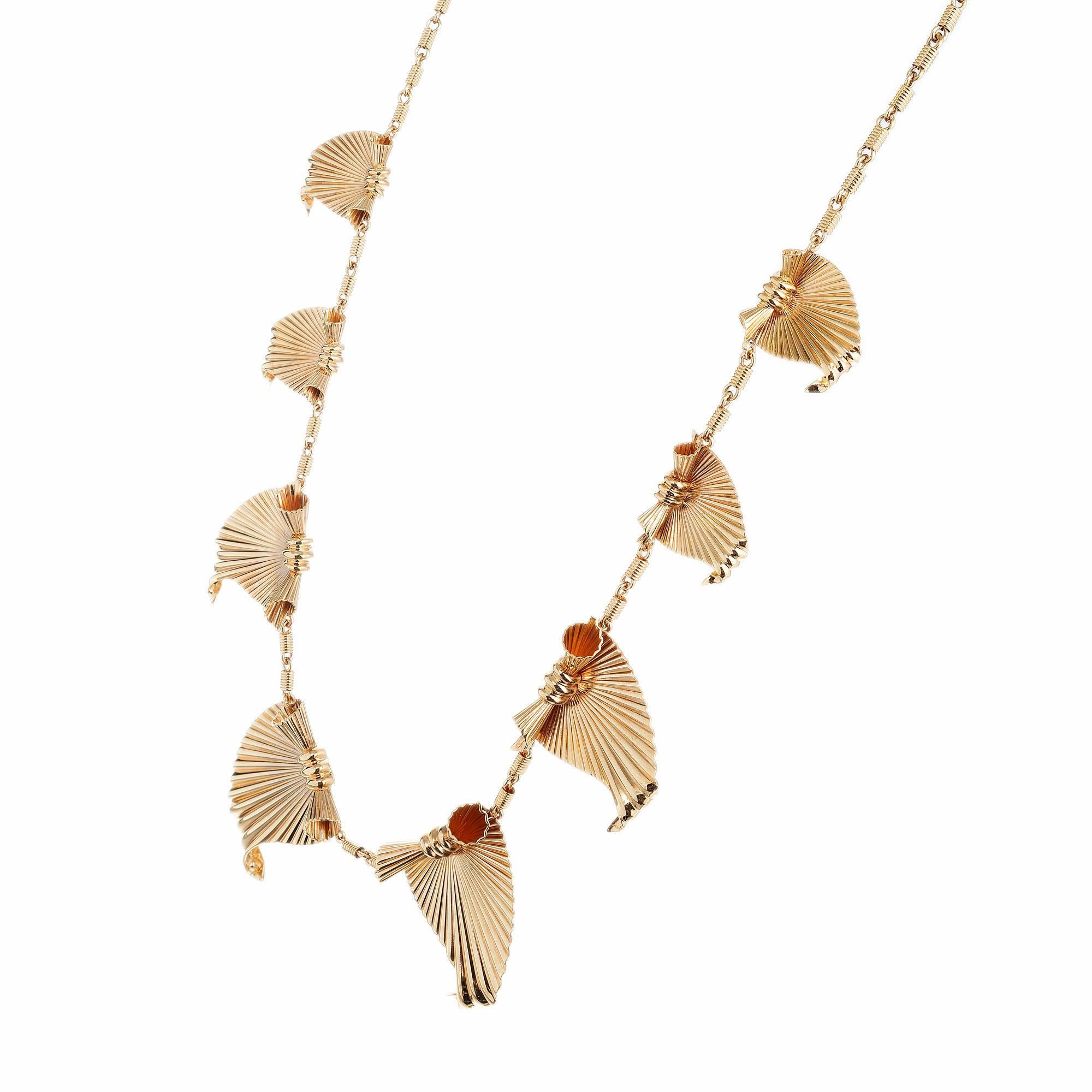 McTeigue 8 Collana con ciondolo a catena in oro rosa a forma di fiocco in vendita 1