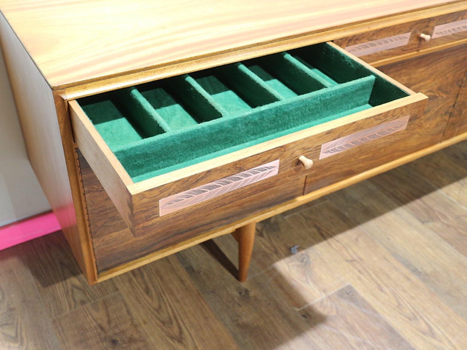 Mid-Century Modern Vintage Sideboard-Anrichte aus Palisanderholz von Robert Heritage im Angebot 6