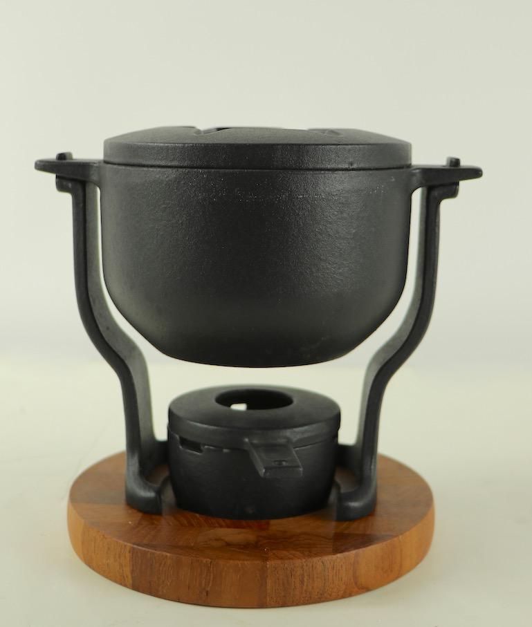 Danish Modern Vintage Digsmed Cast Iron Fondue In Excellent Condition In New York, NY