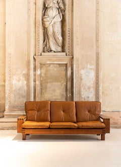 Sofa aus Nussbaumholz aus dem Md-Century von Giuseppe Rivadossi für Officina Rivadossi