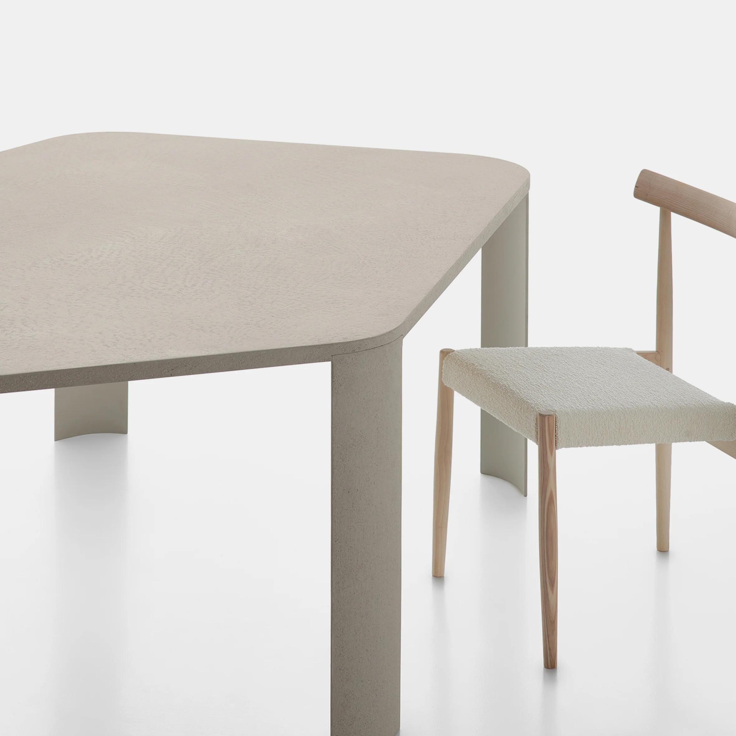 MDF Customizable Bonnet Table  by Marialaura Rossiello Irvine In New Condition For Sale In New York, NY