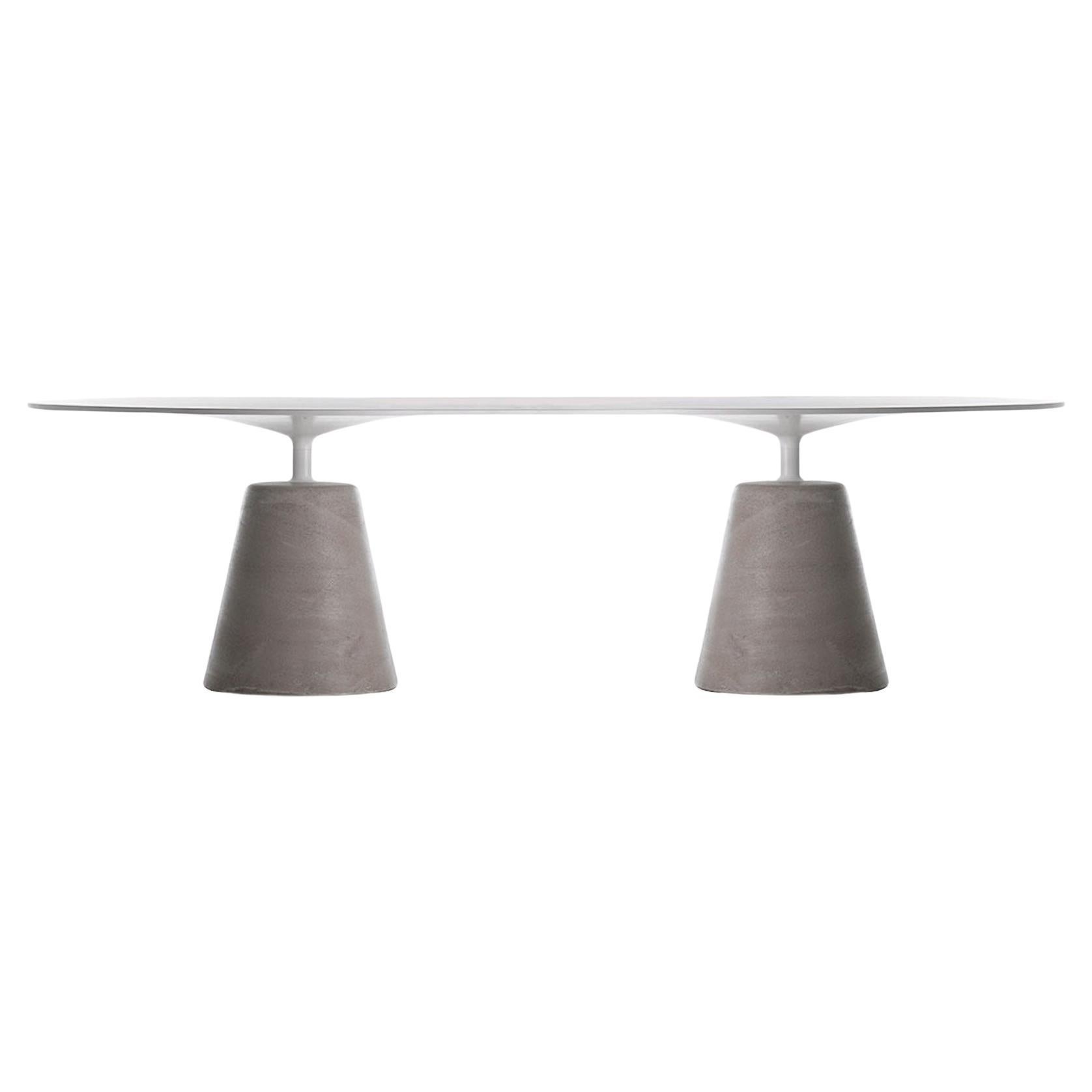 MDF Italia Table Rock ovale personnalisable pour l'intérieur ou l'extérieur par Jean-Marie Massaud