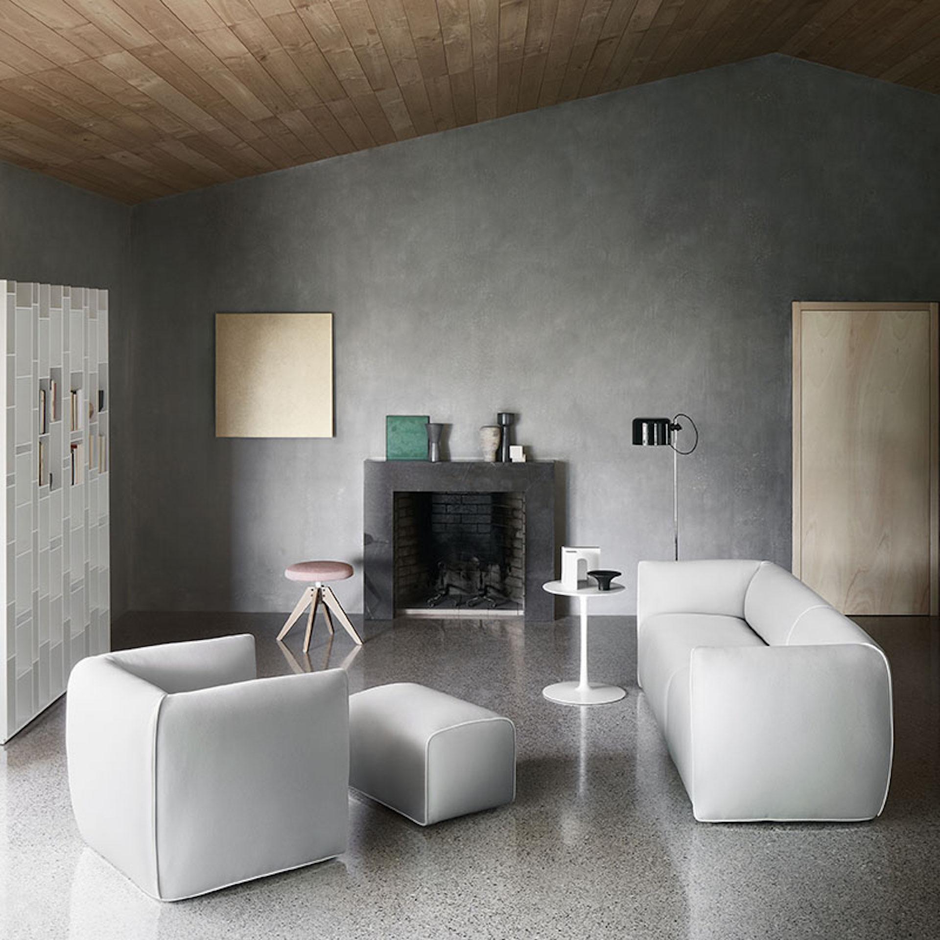 MDF Italia Customizable Mia Armchair by Francesco Bettoni In New Condition For Sale In New York, NY