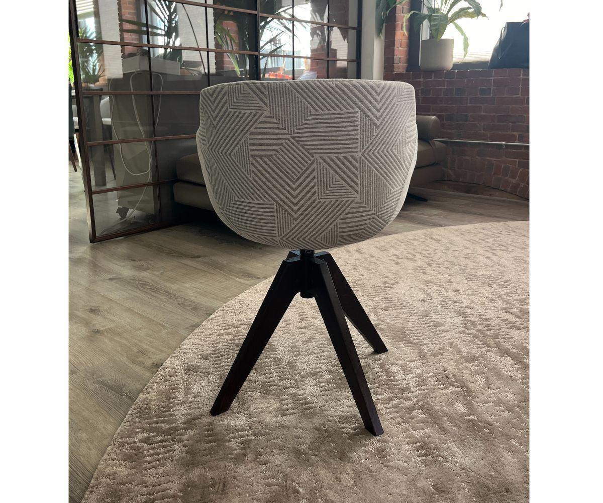 Moderne Fauteuil pivotant à 4 pieds MDF Italia par Jean-Marie Massaud en vente
