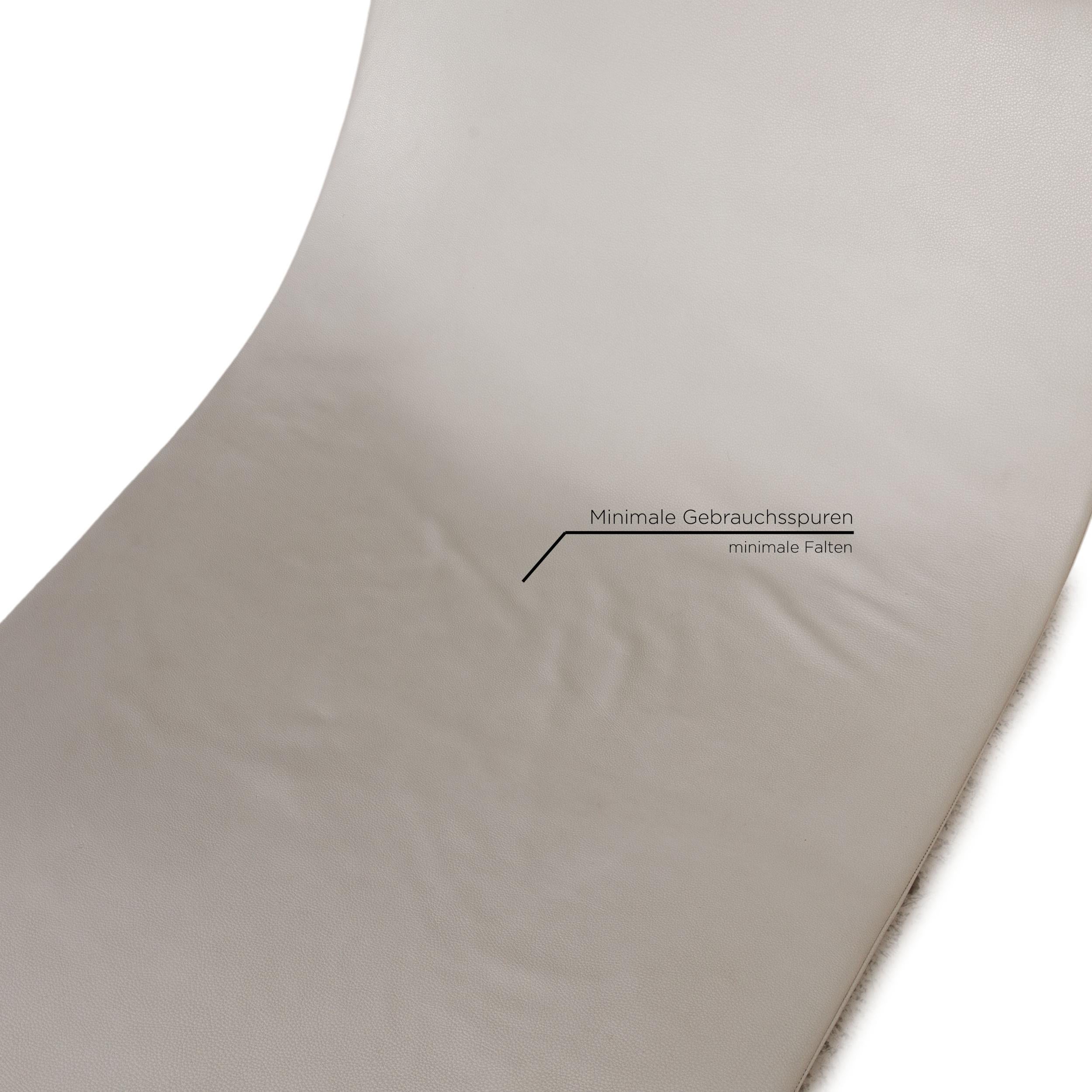 European Mdf Italia Lofty Leather Lounger White For Sale