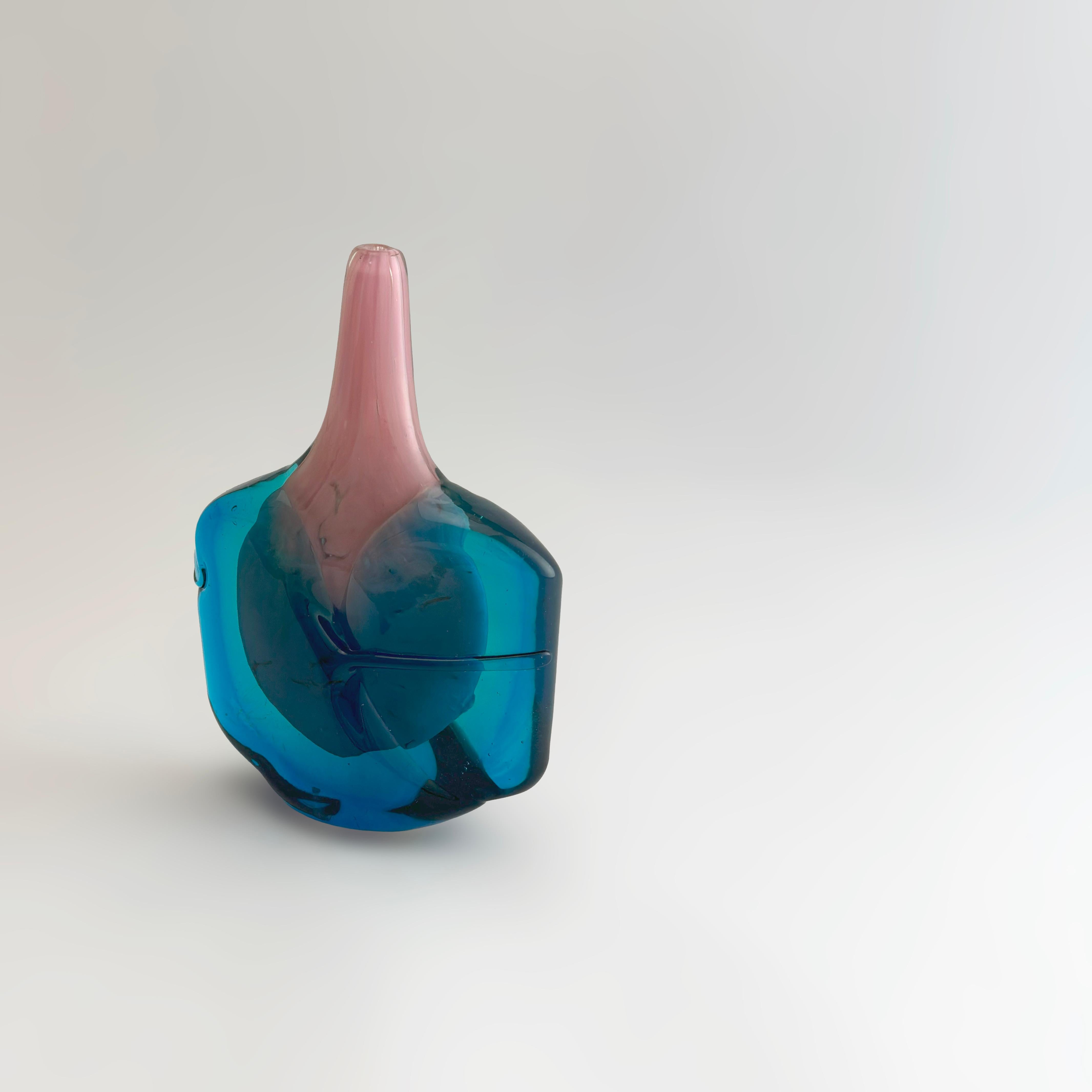 Mid-Century Modern Mdina Axehead Solifleur Vase in Pink and Blue Glass, Malta, 1970s For Sale