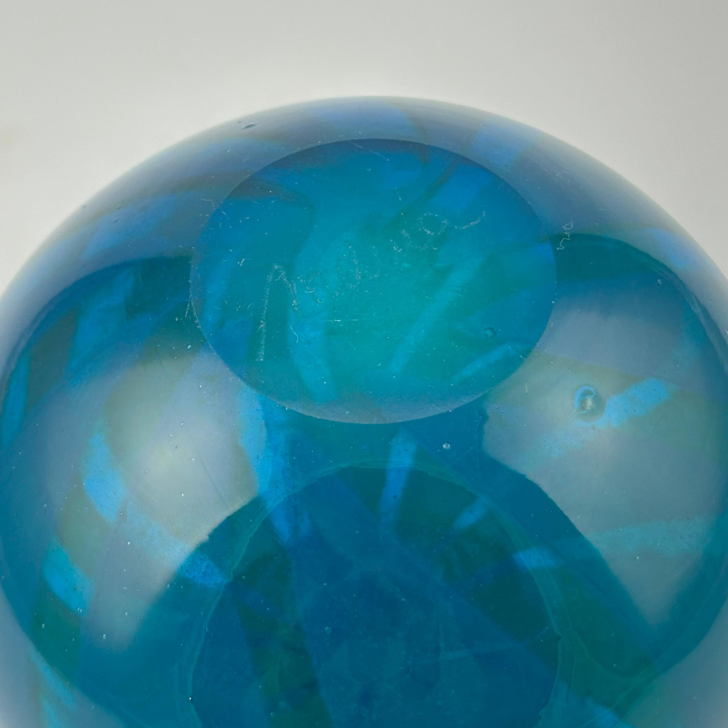 Vaso a bottiglia 'Ming' in vetro Mdina Glass blu e turchese, Malta, anni '70 In condizioni buone in vendita a Glasgow, GB