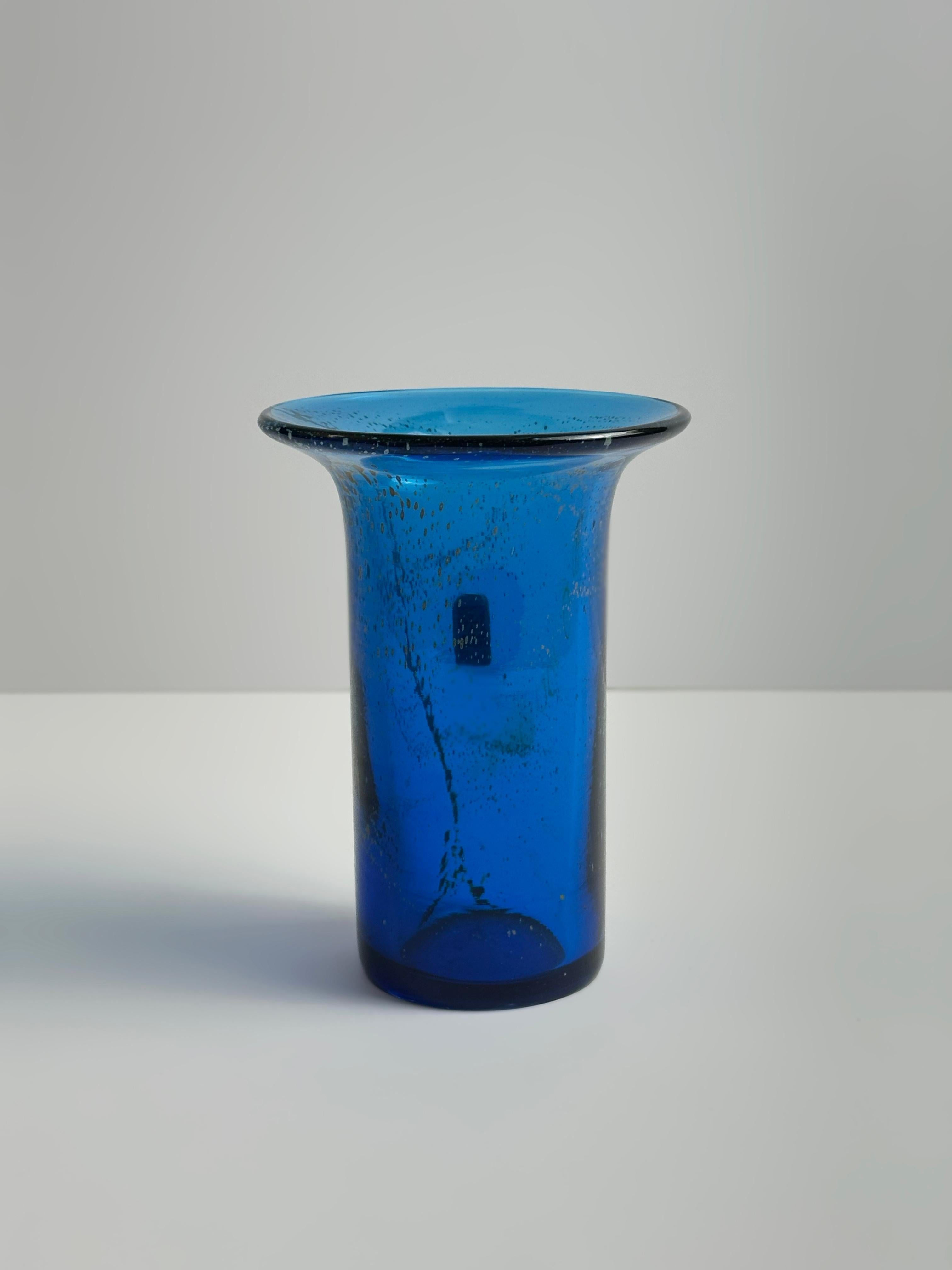 Vase en verre Mdina Glass en bleu et jaune, Malte, 1970 Bon état - En vente à Glasgow, GB