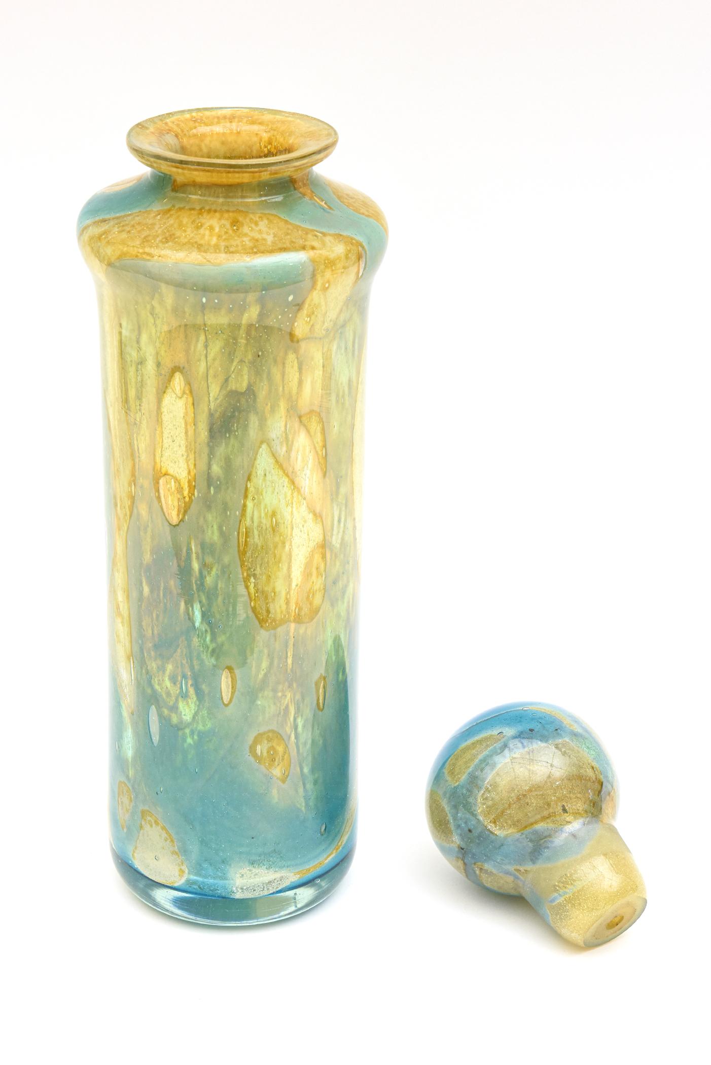 Mdina Malta Signed Vintage Turquoise, Yellow, Brown Blown Glass Decanter Bottle In Good Condition In North Miami, FL