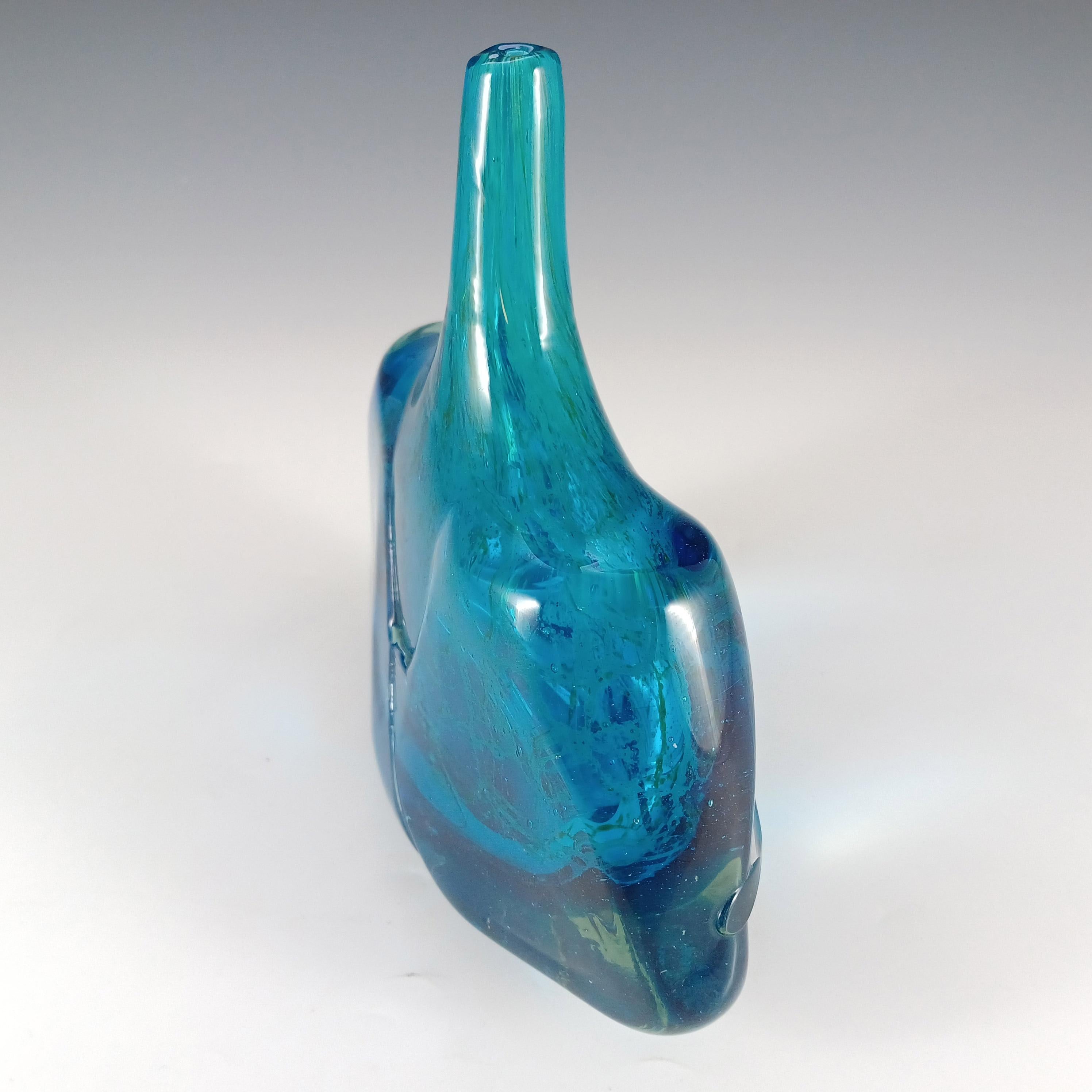 Mdina Maltese Blue Glass 'Fish' / 'Axe Head' Vase - Signed 1979 For Sale 2