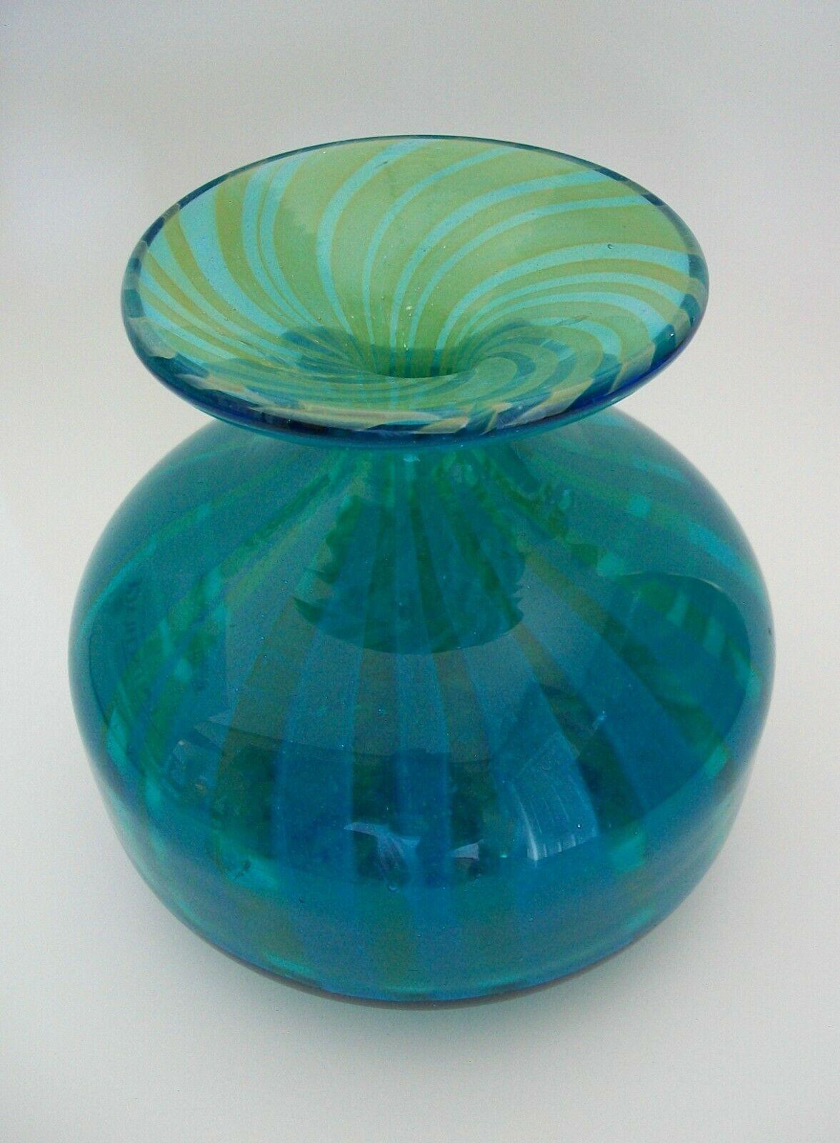 Mid-Century Modern Mdina, 'Ming', Vintage Blue & Green Glass Vase, Malta, Late 20th Century For Sale