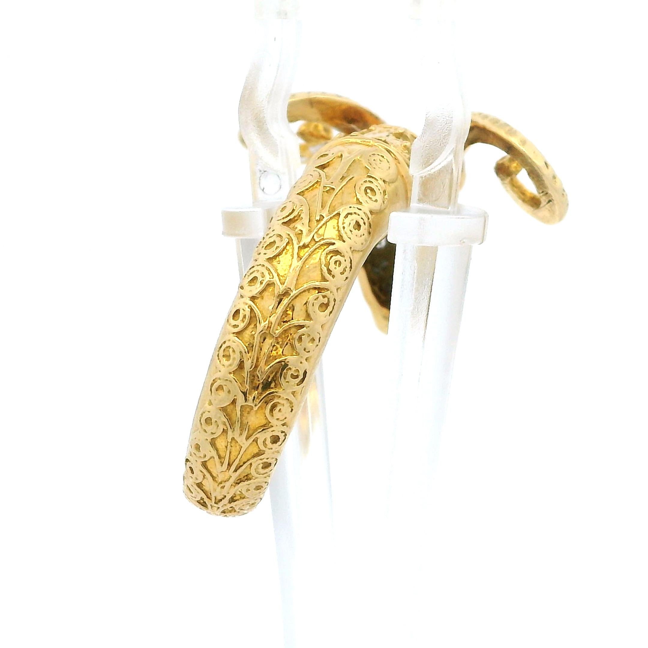 MDJ Jewels Bague tête de bélier en or jaune 18 carats avec diamants marquises et pavés en vente 5