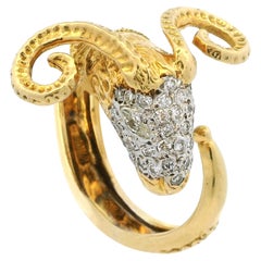 Anelli da cocktail con diamanti