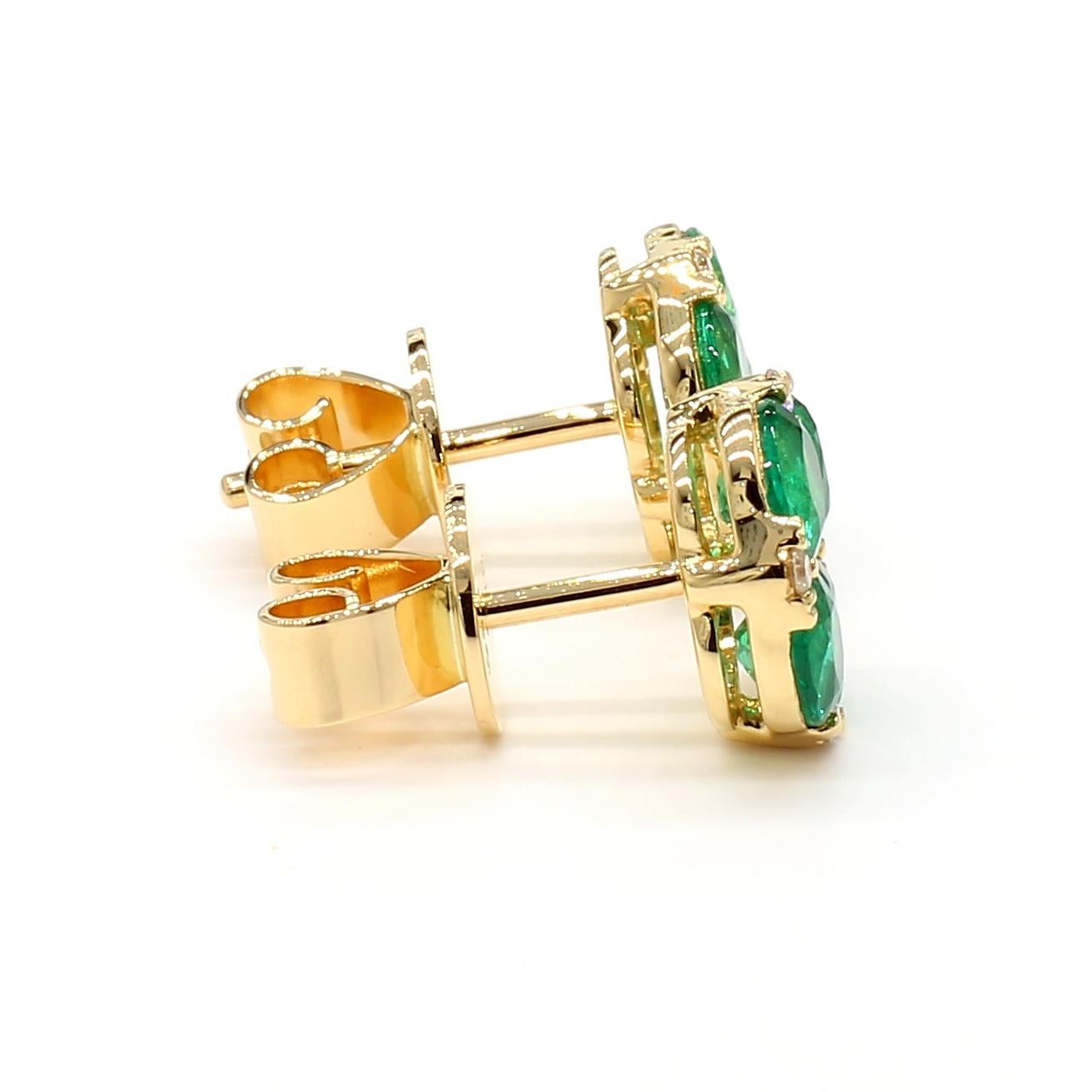 MDJ JEWELS Emerald Cluster Oval Cut Earrings 2.13 Carats 18K Yellow Gold Natural In New Condition In New York, NY