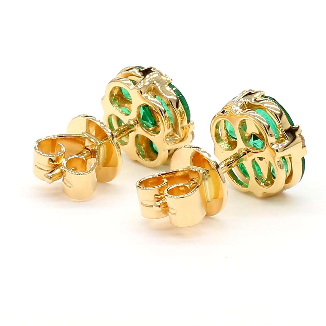 Women's or Men's MDJ JEWELS Emerald Cluster Oval Cut Earrings 2.13 Carats 18K Yellow Gold Natural